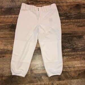 Women’s Mizuno Softball Pants.